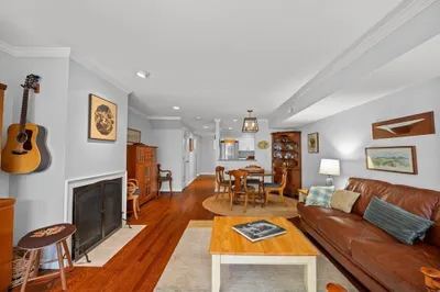 27r West St #4 1