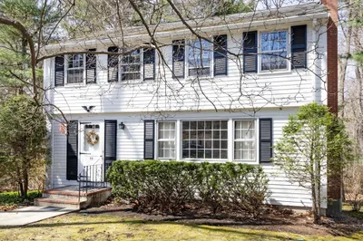 53 Freemont St 1