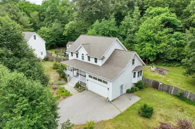 14 Millers Farm Road 1