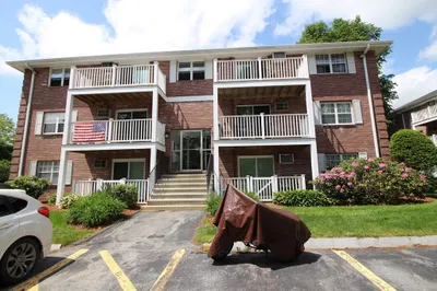 5 Kenmar Drive #3