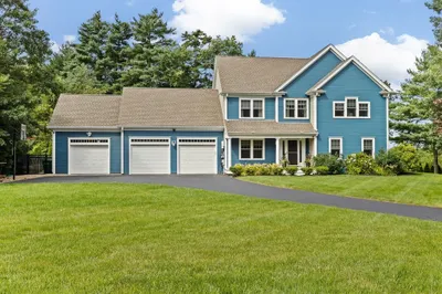 22 Redtail Ln