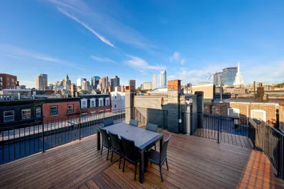 8 Battery Street #13