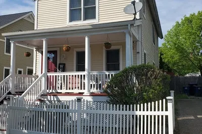 99 Franklin St 1