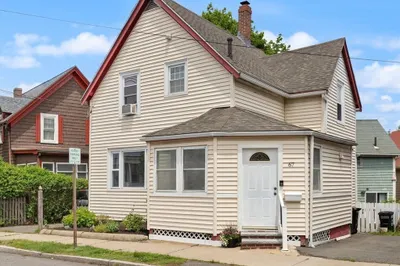 67 Beach Ave