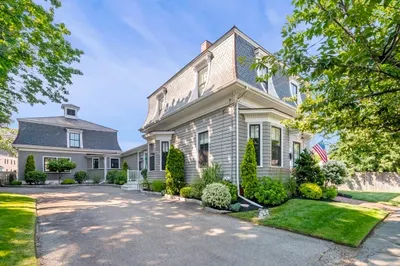 131 Humphrey St