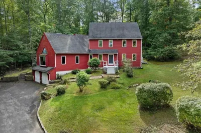 72 Chittenden Lane