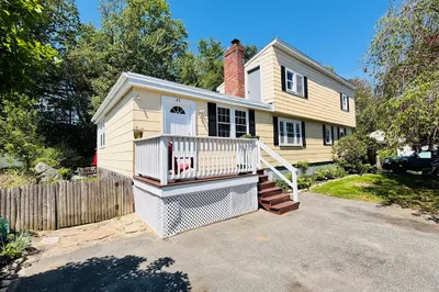 25 Prospect St 1