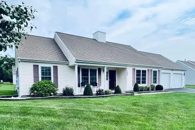 126 Clubhouse Circle 1
