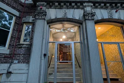 5 Fuller St #6 1