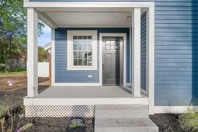 2 Railroad Avenue #2 1