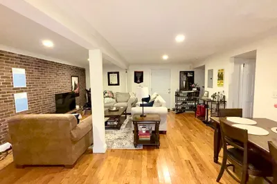 8 Kenwood St #B 1