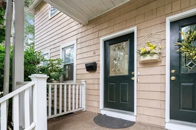 10 Frances St #10 1