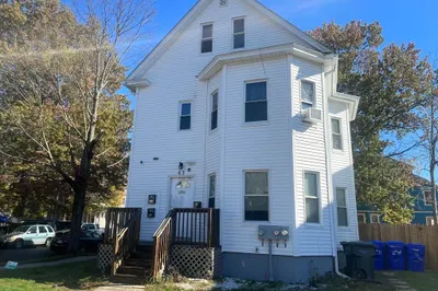 63 Beaumont St