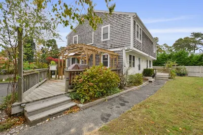 102 Sea St 1