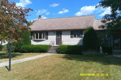3 Naples Ct