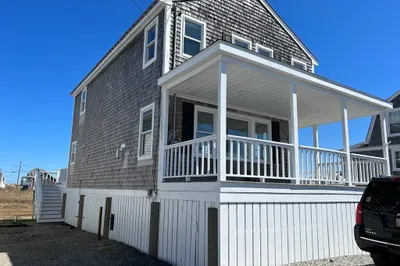 55 Lighthouse Rd 1
