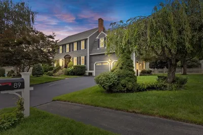 89 Ledgeview Drive 1