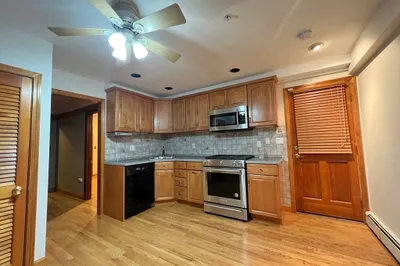 20 Pearl St #2