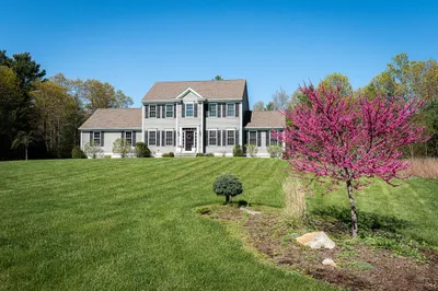 2037 Billys Ln 1