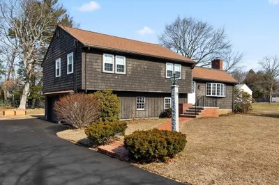 15 Glandore Rd