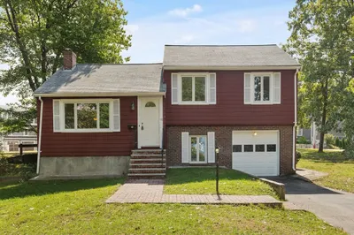 16 Bellevue Avenue