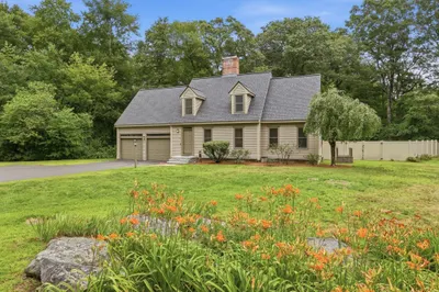 32 Shaker Lane 1