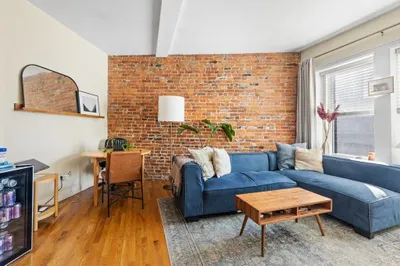 59 Endicott St #1