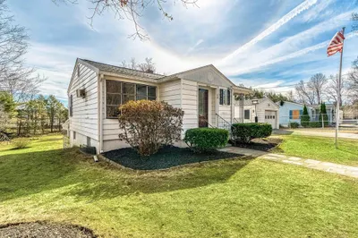16 Marble Rd