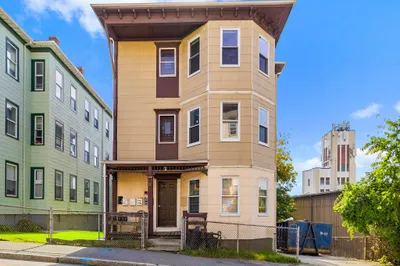 11 Glenwood St 1