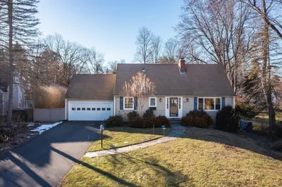 63 Cherry Ln 1
