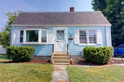 1205 Trapelo Rd