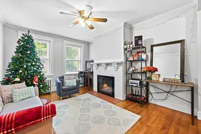36 Linnaean St #2 1