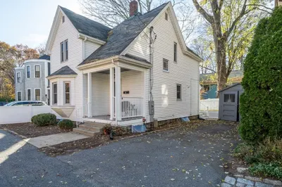 10 Highland Park