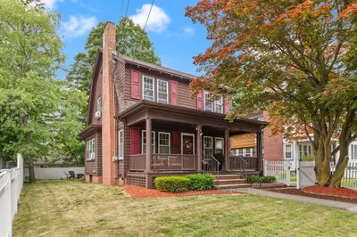 18 Fairmount Ave