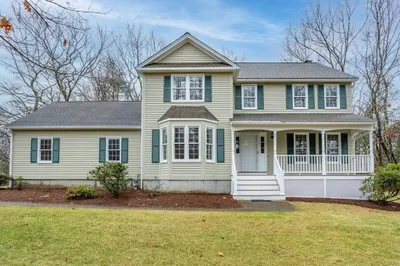 40 Vose Hill Road 1