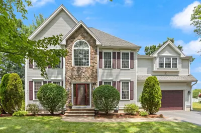 10 Casie Ln 1