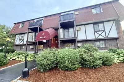 19 Erick Rd #2