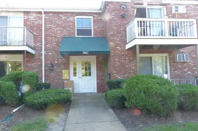 56 Townsend St #C22