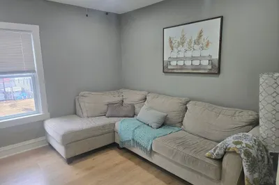 115 Thomas St #1