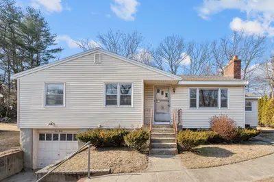 140 Mishawum Rd 1