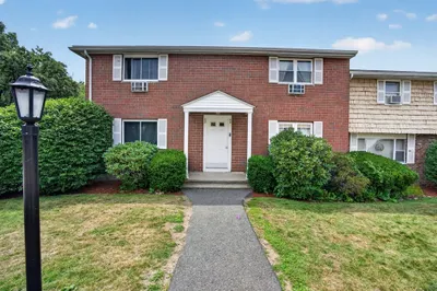 54 Kingston Street #54