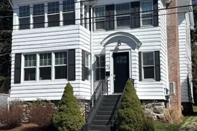 53-55 Bates Rd #55B 1