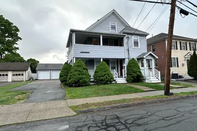 20 Harrington St #2 1