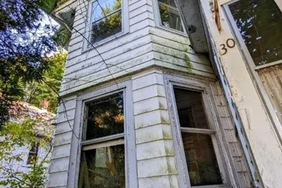 30 Charles St 1