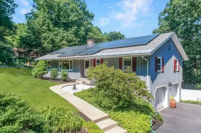401 River Rd