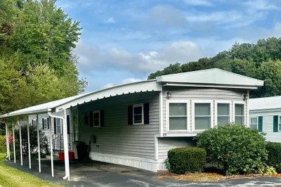 25 St James Circle 1