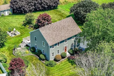 57 Perry Hill Rd 1