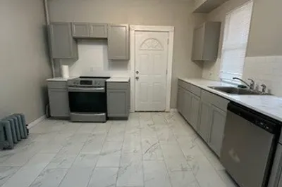 54 Washington Rd #1
