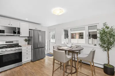 18r Polk Street 1