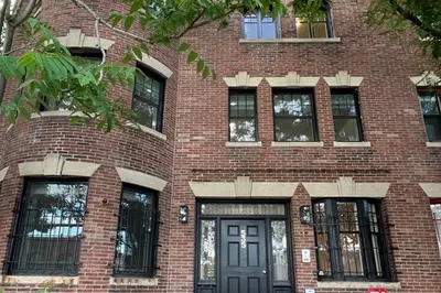 535 Newbury #3